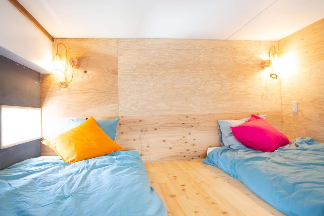 Meedafu'S Yui Hostel And Coffee Yoron Exterior photo
